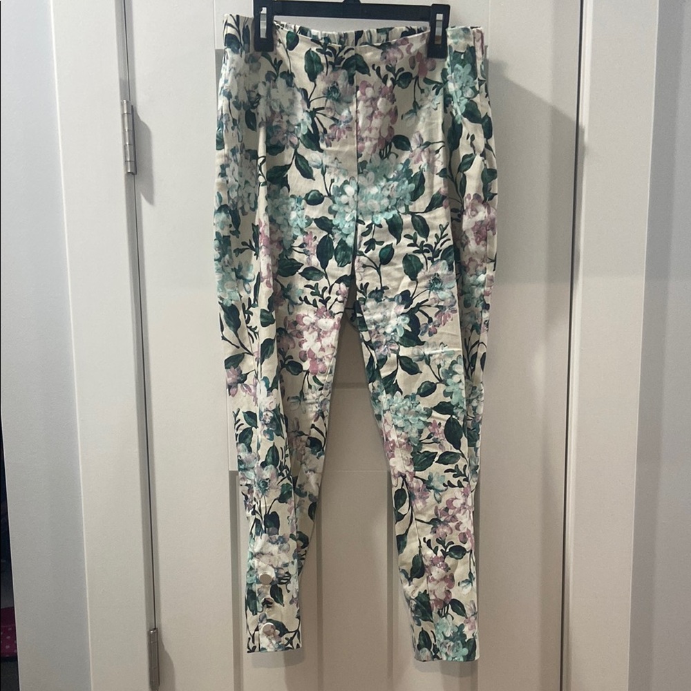 J Jill Linen Floral Hydrangea Cream Green Accent Button Pant Medium Petite EUC